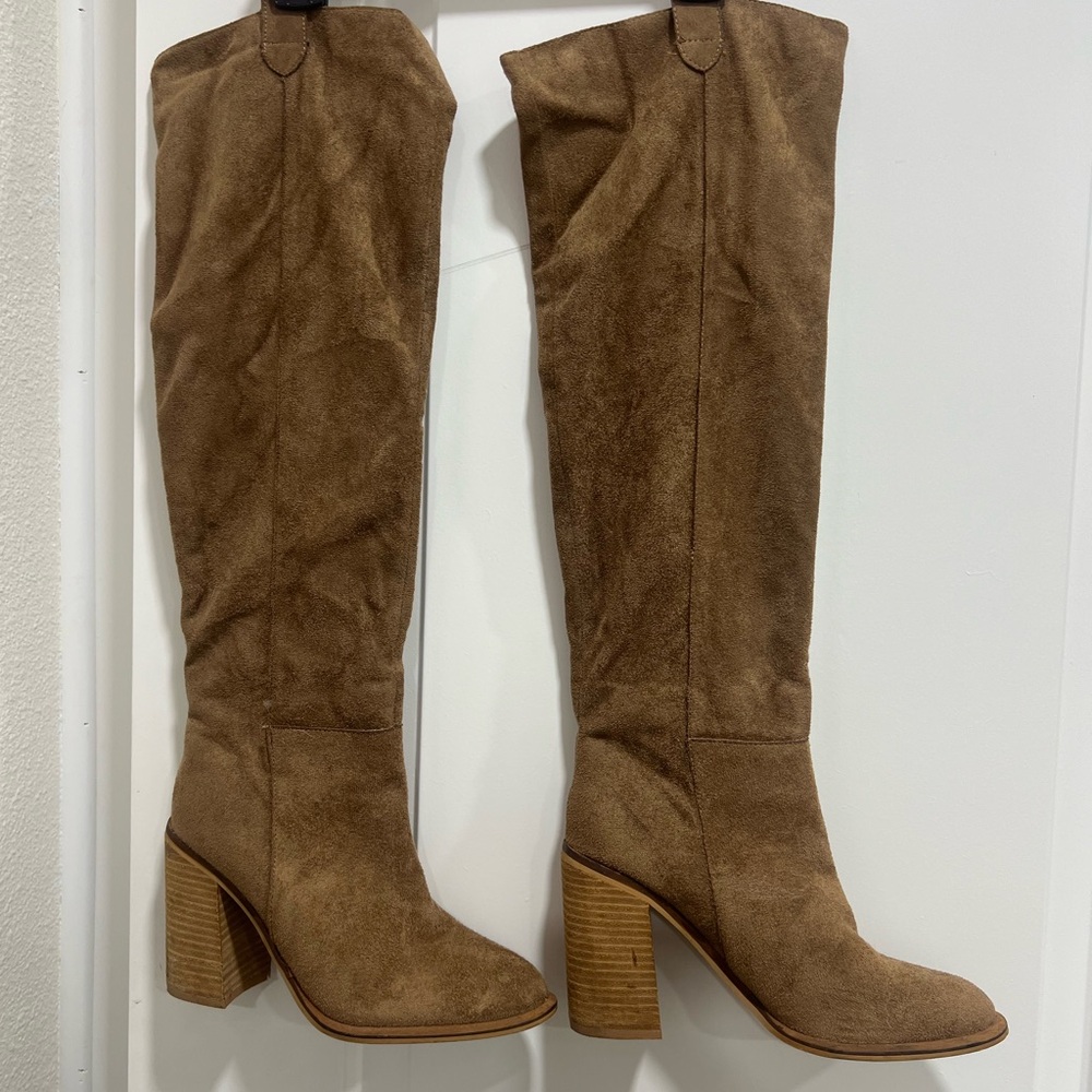 Women's Tan Suede Knee-High Boots